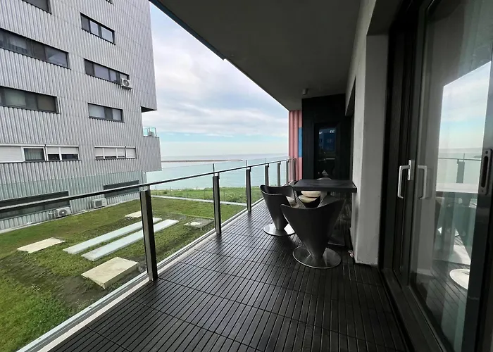 Clb Sea View Apartment